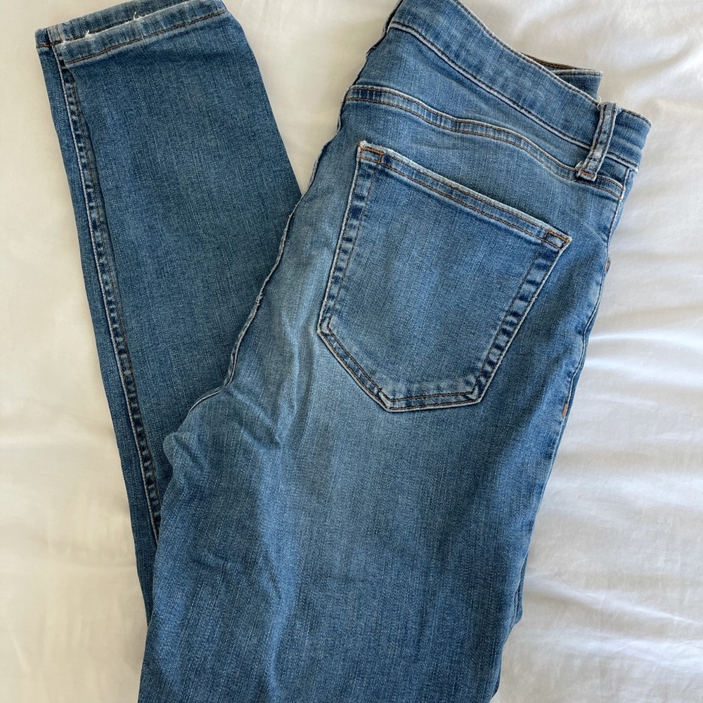 Topshop Jamie Jeans with holes